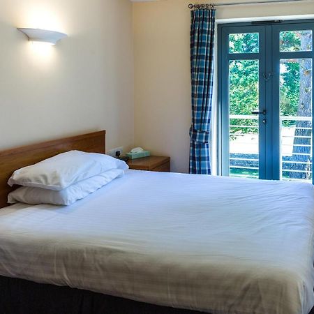 Bed and breakfast Middle Aston House Extérieur photo