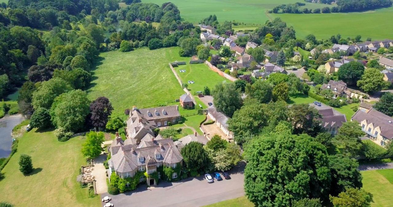 Bed and breakfast Middle Aston House Extérieur photo