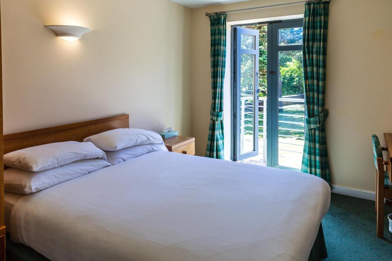 Bed and breakfast Middle Aston House Extérieur photo