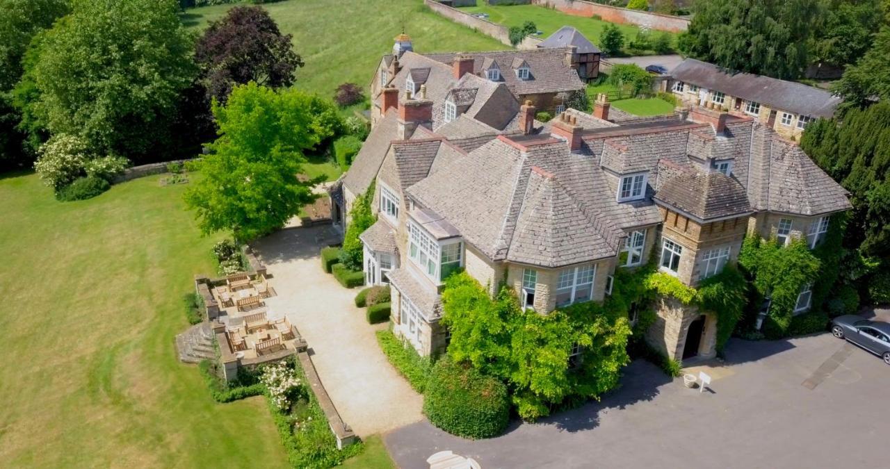 Bed and breakfast Middle Aston House Extérieur photo